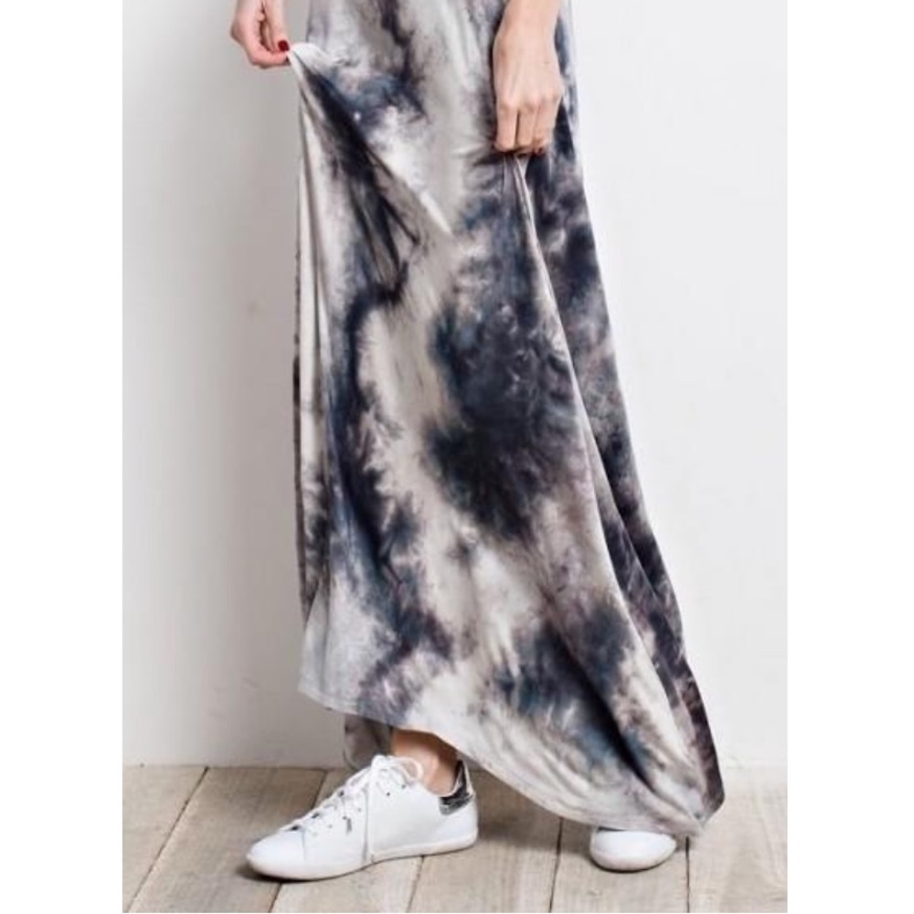 Crochet Back Tie Dye Maxi Knit Dress - Ash - Picture 4 of 8